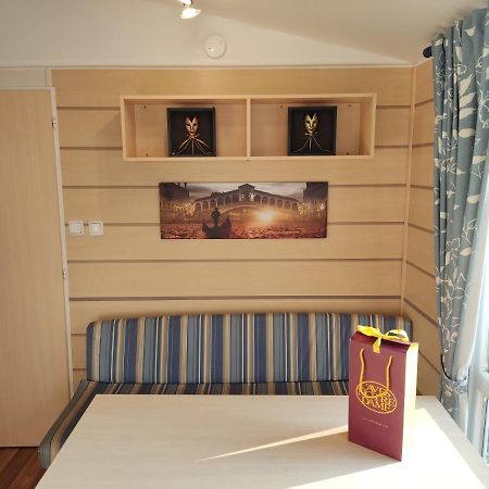 Smart Home Venezia Mit Terrasse, Europapark, Rulantica 15Min Boofzheim المظهر الخارجي الصورة